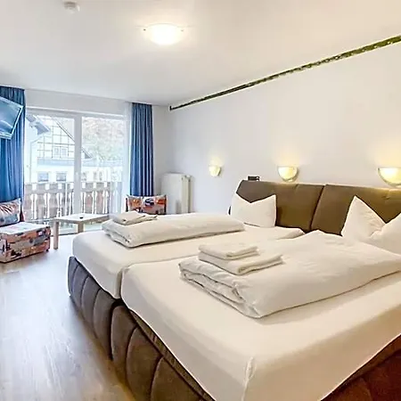 Smart B&b2 Bb2 312 מלון