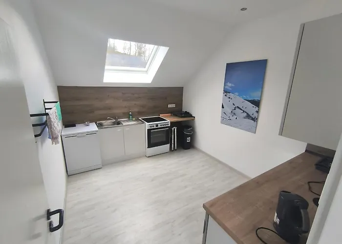 Smart B&b2 Bb2 312 מלון